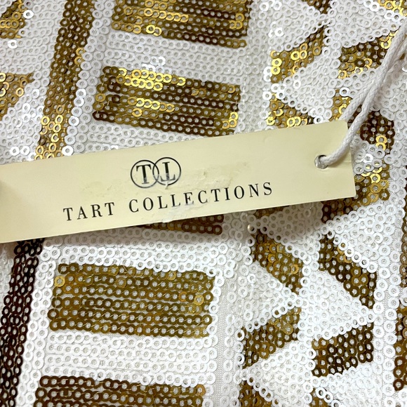 NWT Tart Collections White And Gold Sequin Aztec Pattern Miniskirt Sz M - Picture 3 of 6